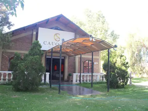 Venta de Salón de Fiesta o Comercial Guaymallén