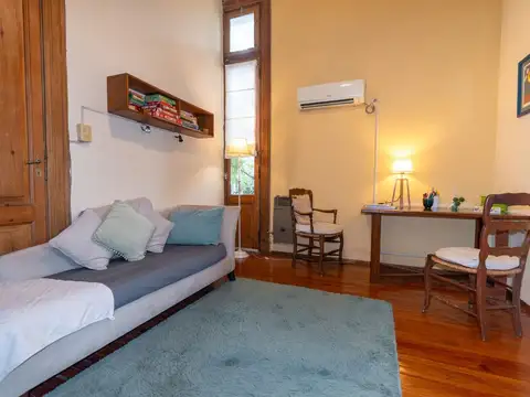 Depto Tipo Casa 5 ambientes con 2 baños