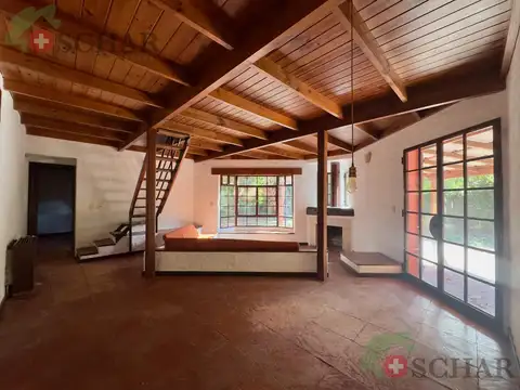 Casa en Venta con 1 cochera