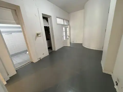 Oficina en Alquiler al Este