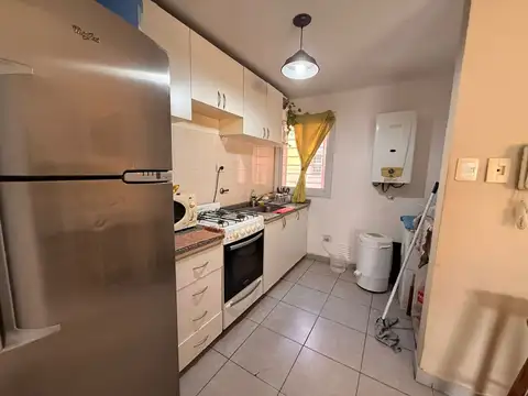 Departamento 4 ambientes con 1 baño