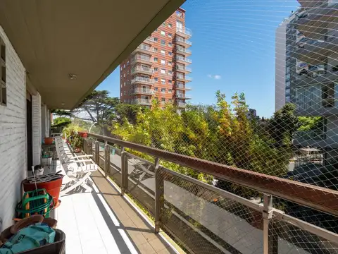 Departamento en Venta en La Lucila, USD 440.000