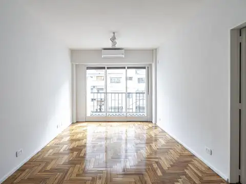 Arenales 2400, Piso 4