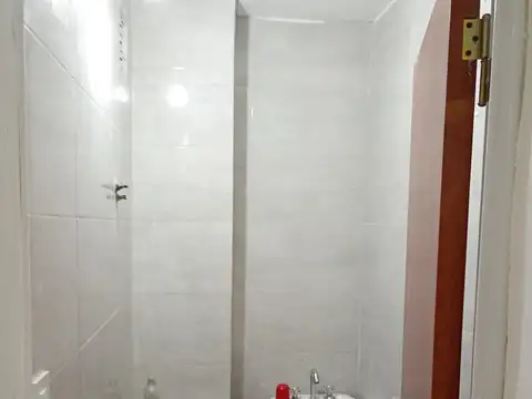 Casa 6 ambientes con 3 baños