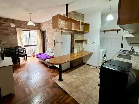 Venta - Un dormitorio. Piso 3 (escalera) Balcon