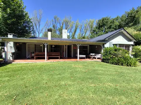 Casa quinta en una planta, La Lonja, Pilar