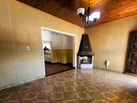 Depto Tipo Casa en Venta en San Justo, USD 65.000