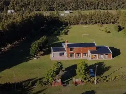 Lucio Mansilla  7500