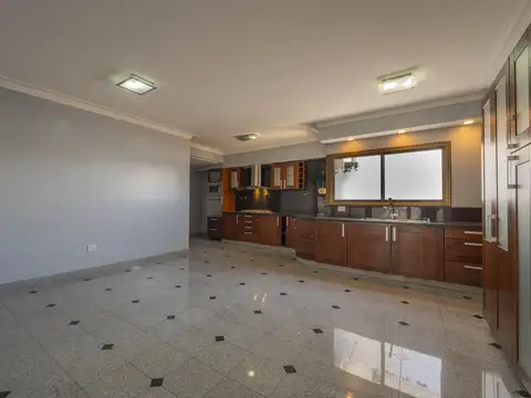 Departamento en Venta con 2 cocheras