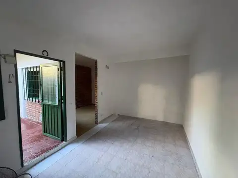Depto Tipo Casa en Venta de 1 dormitorio