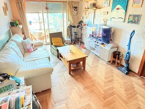 Departamento en venta de 2 dormitorios c/ cochera en Villa Urquiza