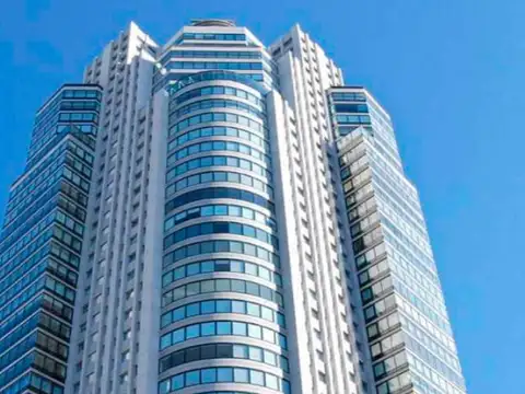 SEMIPISO EN VENTA EN RENOIR TORRE II - PISO ALTO