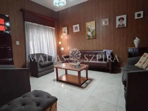 Venta de Casa 6 Ambientes en San Antonio De Padua, Merlo