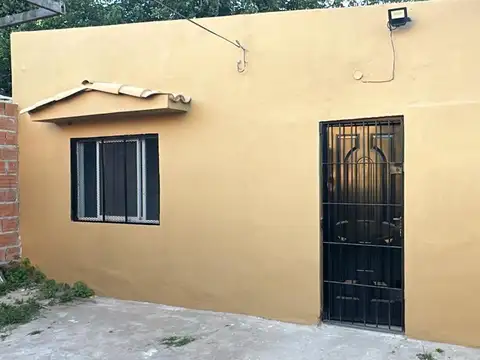 PH EN ALQUILER A 4 CUADRAS DE LA ESTACION FERRARI