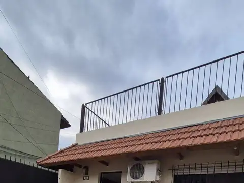 Depto Tipo Casa en Venta de 1 dormitorio