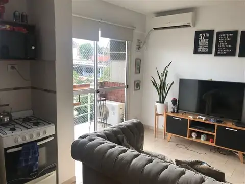 Departamento 2 Ambientes venta San Cristobal limite con Parque Patricios permuta acepta menor valor en parte de pago Apto Credito Hipotecario