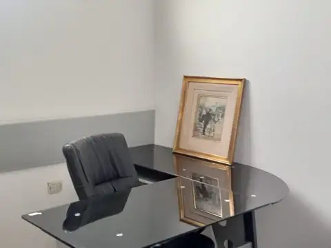 OFICINAS SOBRE CAMINO GENERAL BELGRANO EN SOURIGUES $300.000