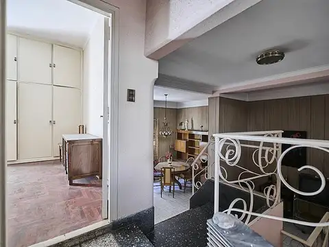 Depto Tipo Casa en Venta en Caballito, USD 170.000