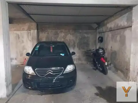 Avenida Maipú e/ Doctor Tomás Manuel de Anchorena y Capitán Justo G. de Bermúdez
