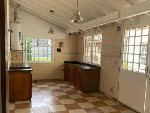 Venta Casa 2 plantas Pablo Nogues ( Malvinas Argentinas )