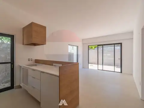 VENTA Casa Solymar 2 dormitorios Cochera ESTRENAR
