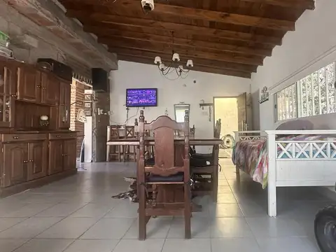 CASA EN COSTA CHICA A 500 M DEL MAR | 3 DORM. | LOTE 1.000 M²