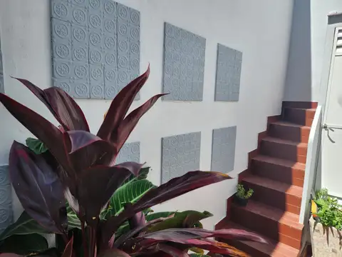 Casa en Florida a dos cuadras de Av Maipu- APTO CREDITO