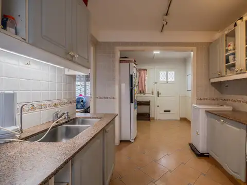 Casa en Florida a dos cuadras de Av Maipu- APTO CREDITO
