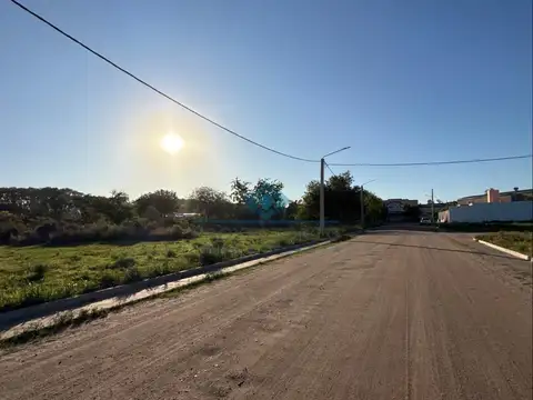 Terreno en Venta en Colonia Caroya, USD 30.000