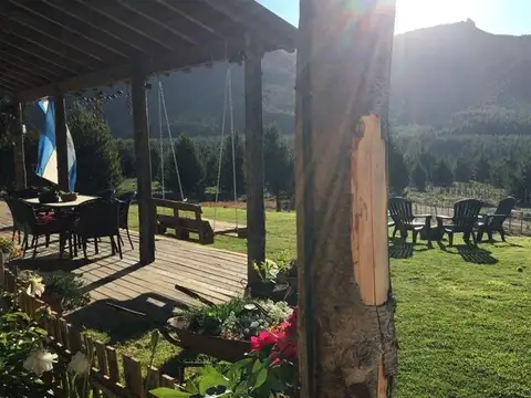 casa de 5 ambientes en venta en Meliquina soleada