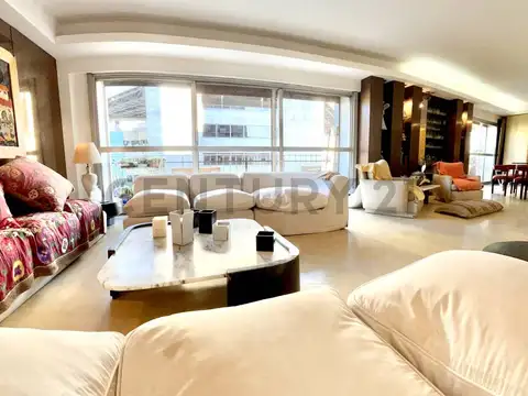 Departamento en Venta de 4 dormitorios