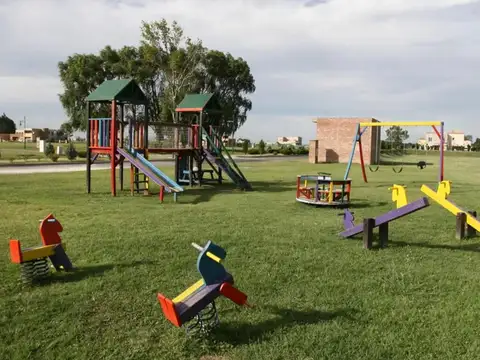 Terreno en Venta 40  mts Fondo
