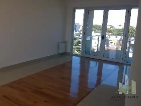 Sarmiento 1010 , Piso 1