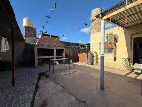 VENTA CASA 5 AMBIENTES PILAR APTO CREDITO