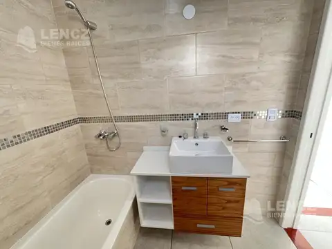 Departamento en Venta al Este