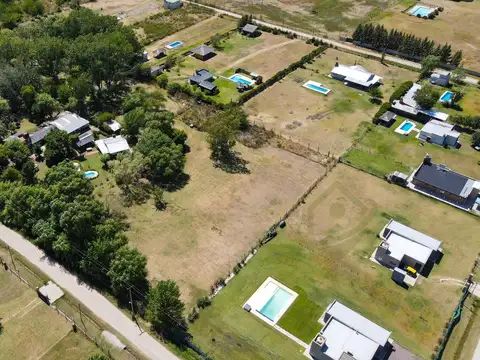 Terreno en Venta en Guernica, USD 45.000