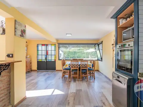 CASA EN VENTA EN VILLA ELISA