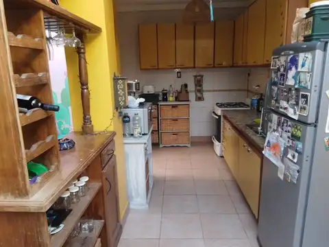 Depto Tipo Casa en Venta de 5 ambientes