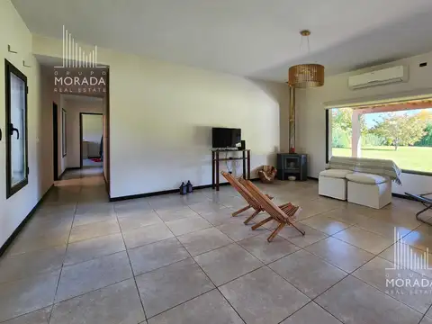 Casa 4 ambientes con 3 baños