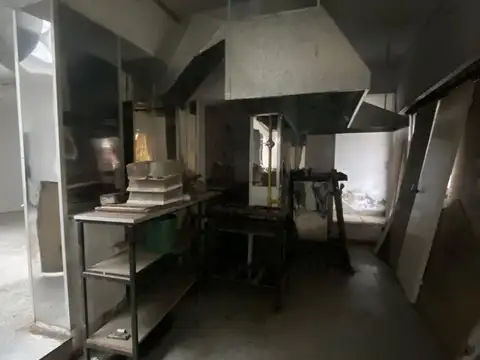 Local en Venta 32 años