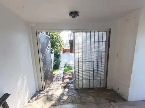 Casa en Alquiler en Versalles, $ 1.200.000