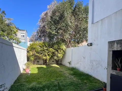Depto Tipo Casa en Venta de 4 ambientes
