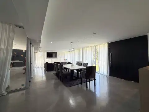 CASA EN VENTA AREA 60