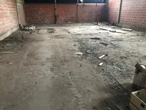 Oportunidad Galpón con oficina en venta San Pedro 330 m2