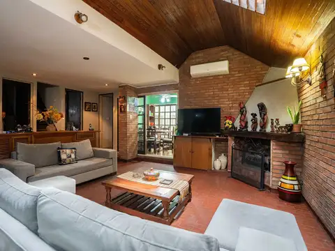 Casa Chalet  en Venta en Flores, Capital Federal, Buenos Aires