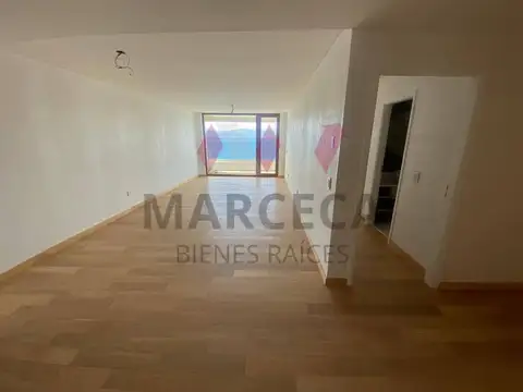 Av. Exequiel Bustillo 900, Piso 2