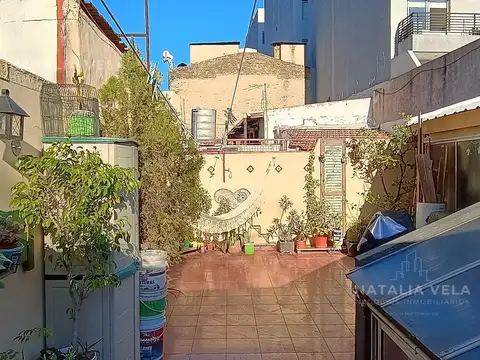 Depto Tipo Casa en Venta en Villa General Mitre, USD 180.000