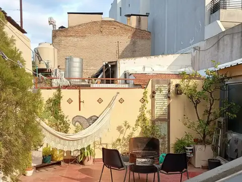 Depto Tipo Casa en Venta 75 años