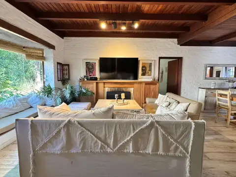 Casa en Venta en Bella Vista, USD 360.000