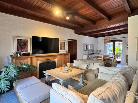 Casa en Venta de 5 dormitorios